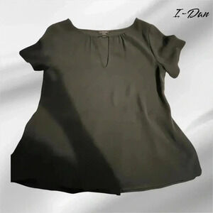 ~Ann Taylor~ Top - Small